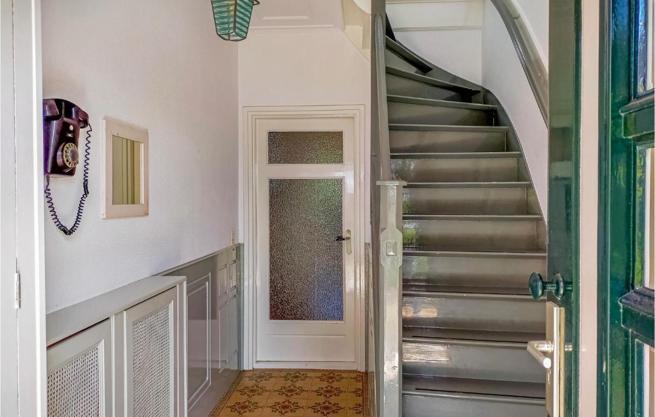 Gorgeous Home In Scharendijke With Kitchen Zewnętrze zdjęcie